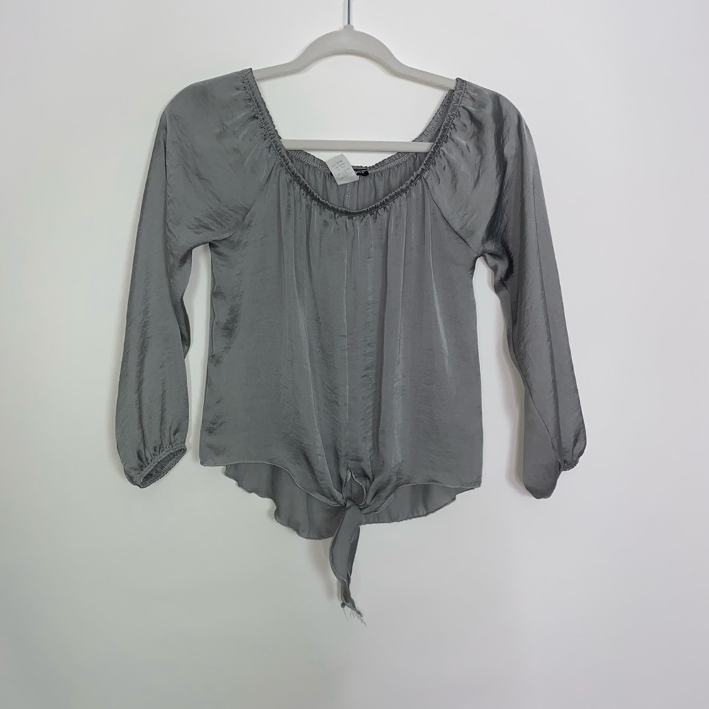 The front silk top